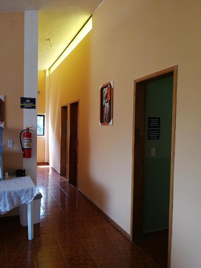 Chapelet Hostal 塔巴贝拉 外观 照片