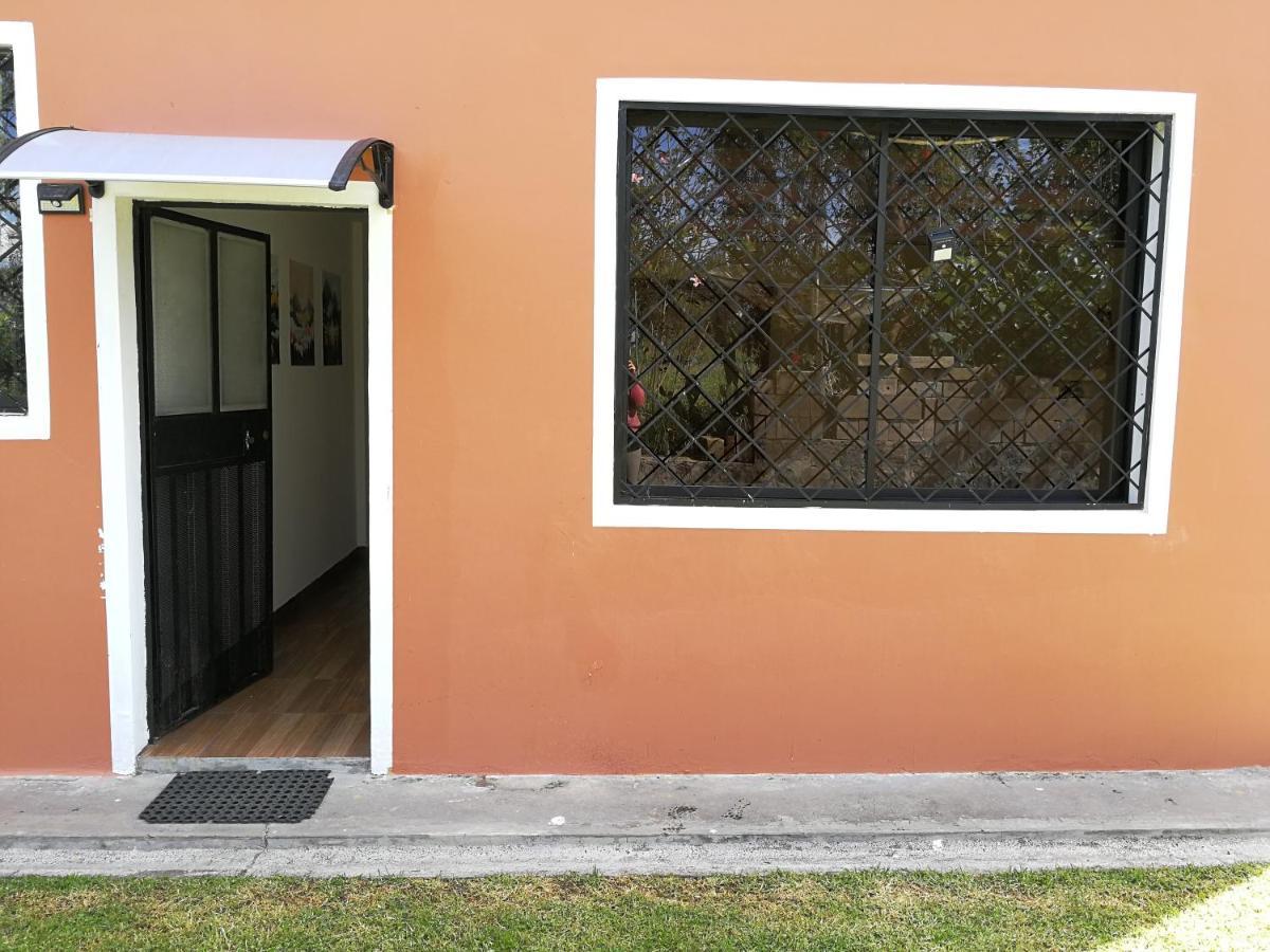 Chapelet Hostal 塔巴贝拉 外观 照片