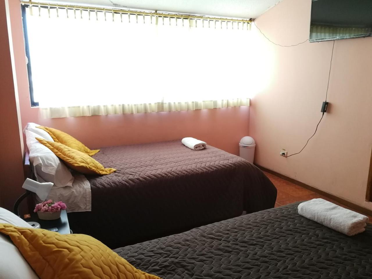 Chapelet Hostal 塔巴贝拉 外观 照片