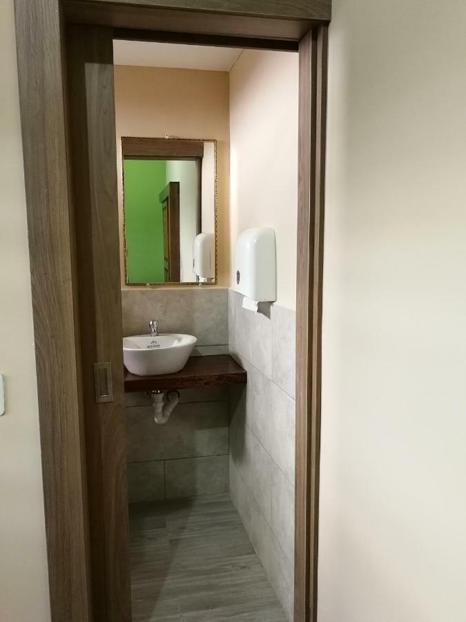 Chapelet Hostal 塔巴贝拉 外观 照片
