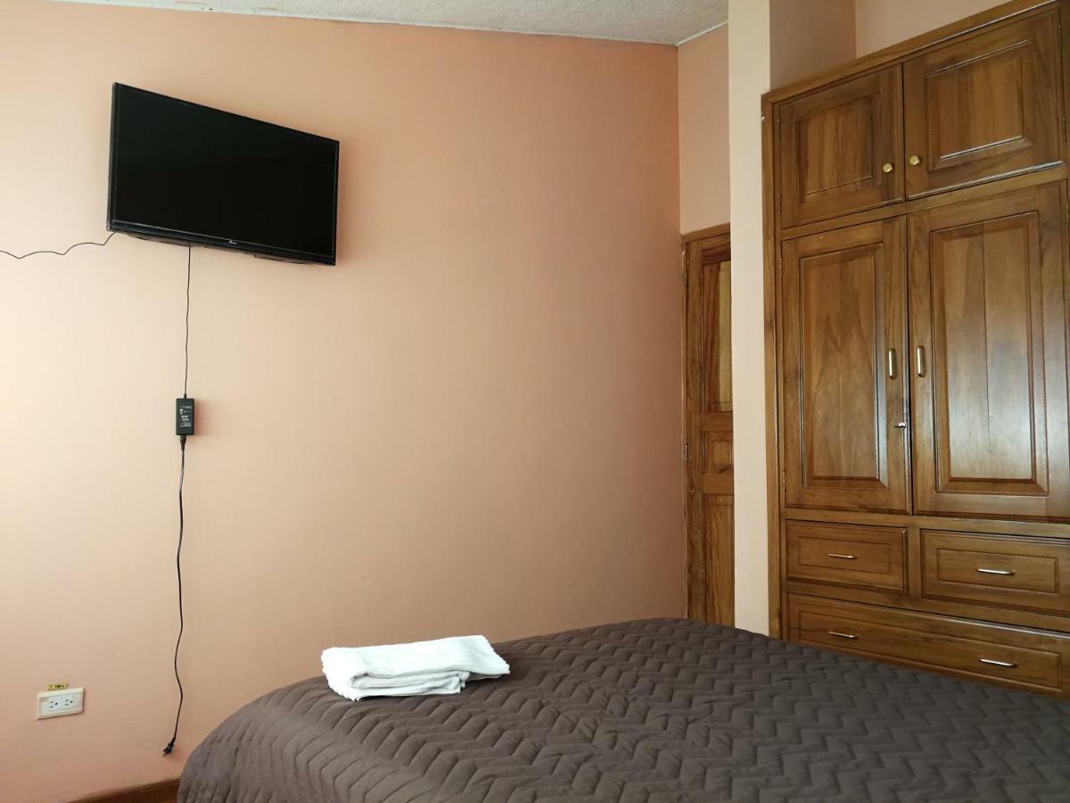 Chapelet Hostal 塔巴贝拉 外观 照片